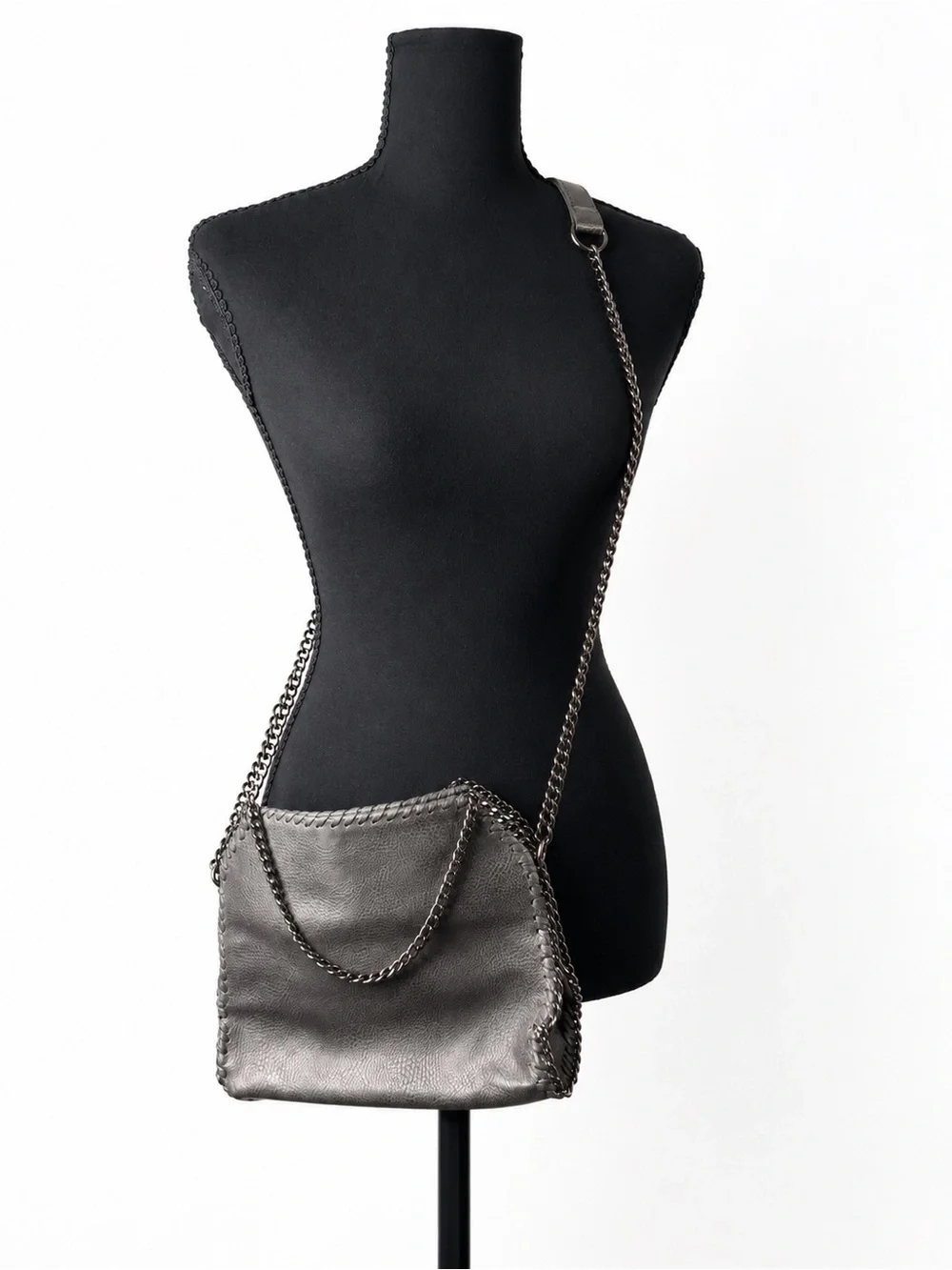 Gray Chain Detail Crossbody Bag | Minimalist Luxe Shoulder Purse